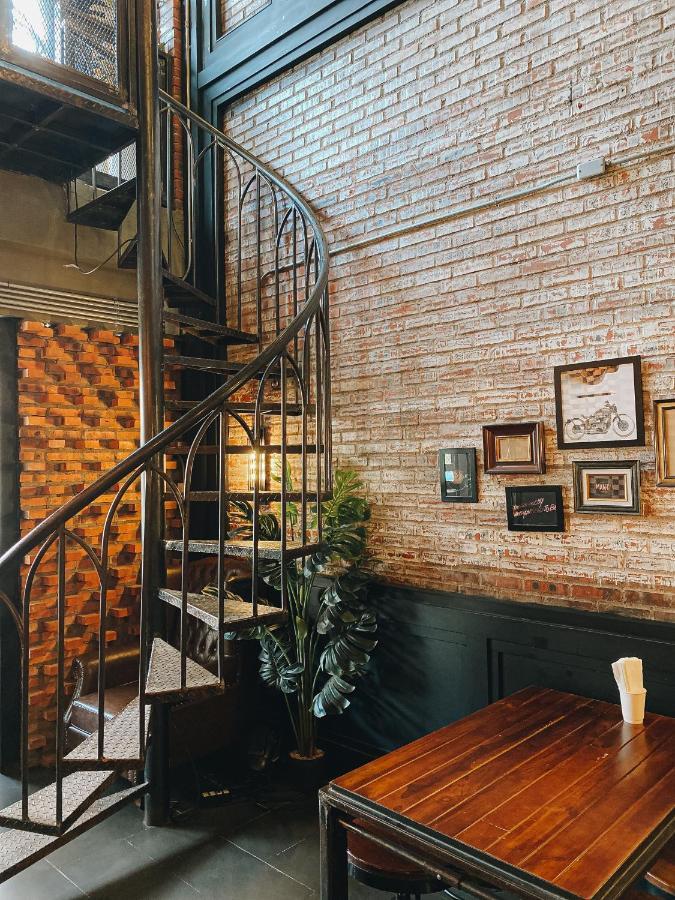 Man Cave Hostel Vientiane Ban Nongdouang Ngoại thất bức ảnh